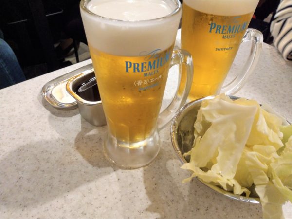 田中 生ビールとキャベツ